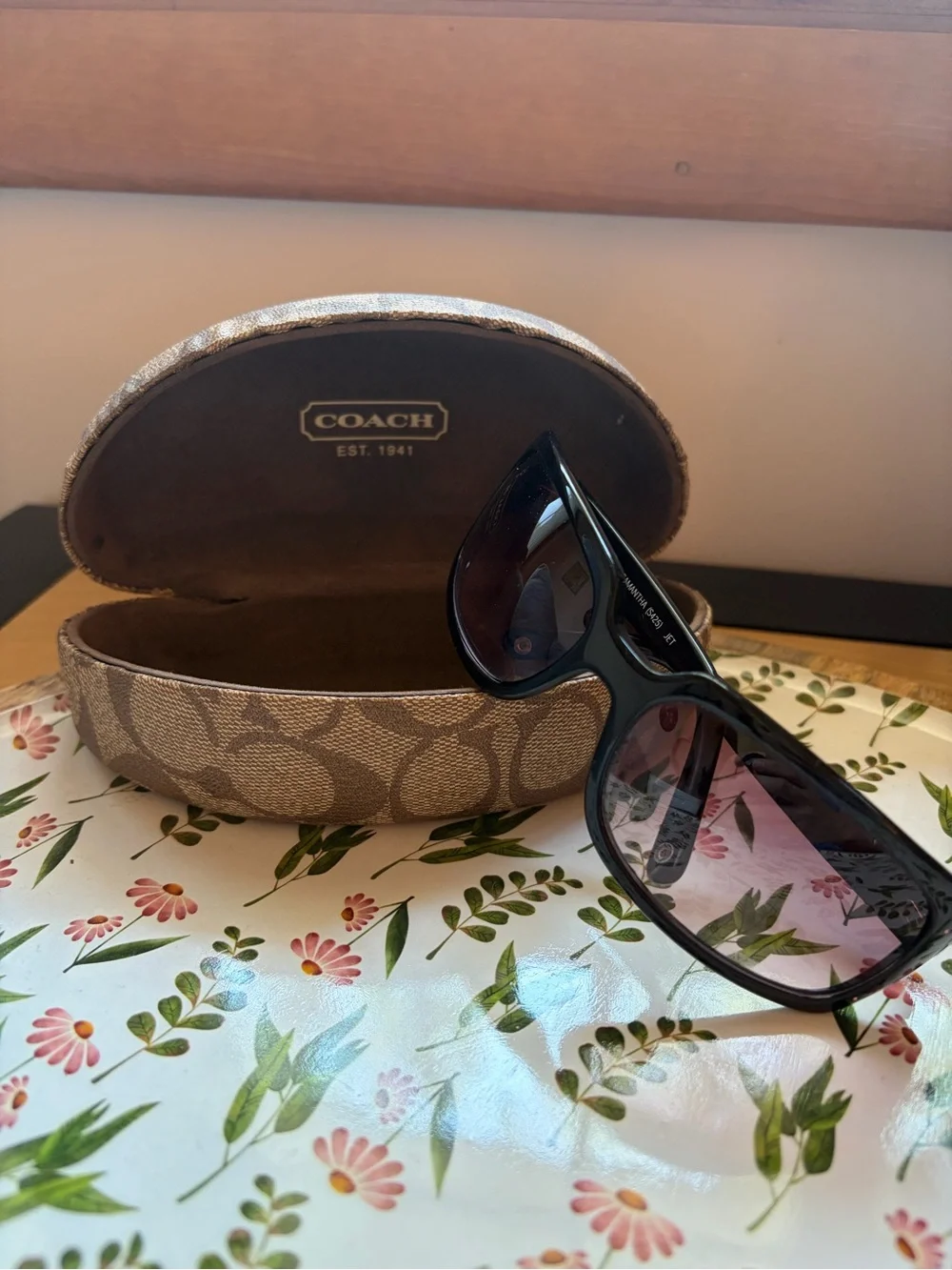 Coach Women's Black Frame Sunglasses with Gradient Lenses
